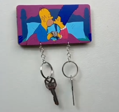 Porta Chaves Casal Os Simpsons – Oficial Disney + Fox